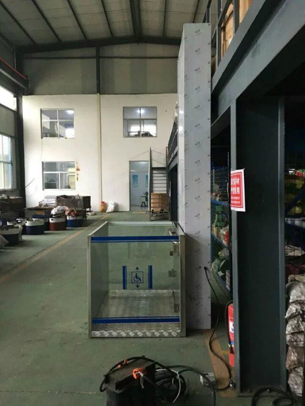 殘(can)疾人升降機 殘(can)疾人升降機