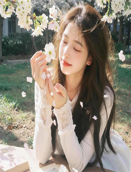 超级英雄技术揭秘：《阴影之地2024》的创作历程与幕后故事 ——深入探索超级英雄的艺术世界